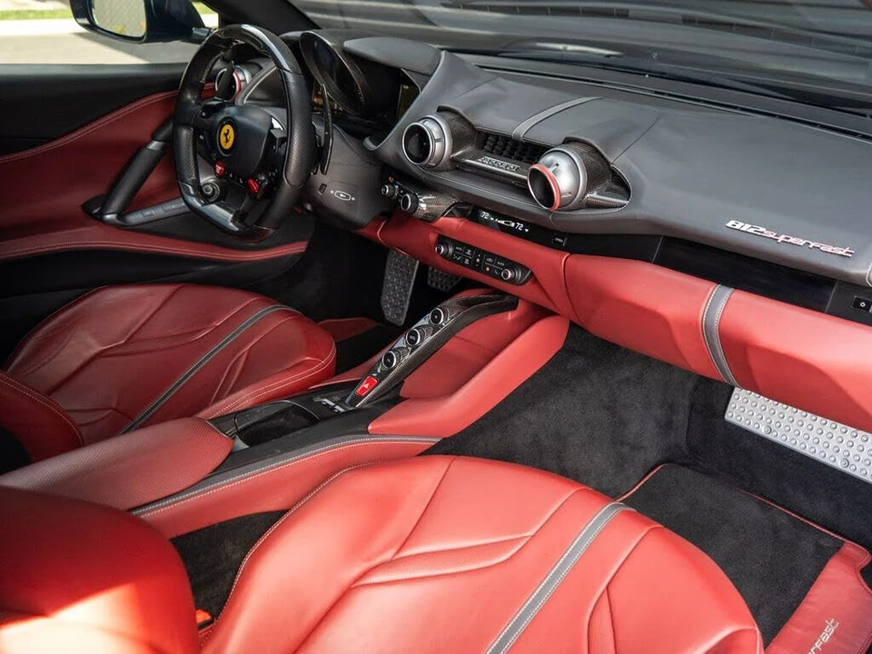 2019 Ferrari 812 Superfast - Image 11 of 28