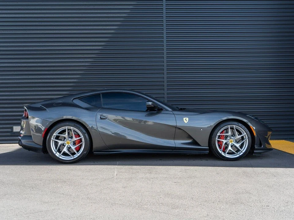 2019 Ferrari 812 Superfast - Image 8 of 28