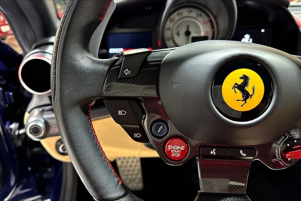 2019 Ferrari 812 Superfast - Image 11 of 31
