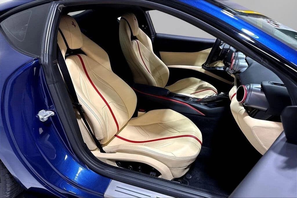 2019 Ferrari 812 Superfast - Image 24 of 31