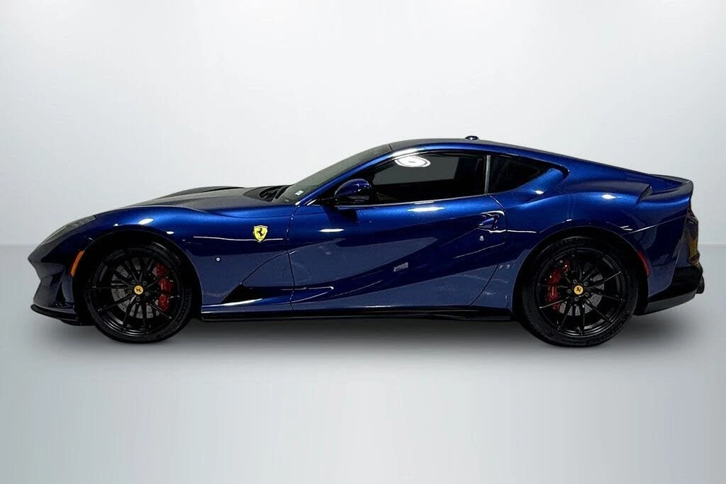 2019 Ferrari 812 Superfast - Image 8 of 31