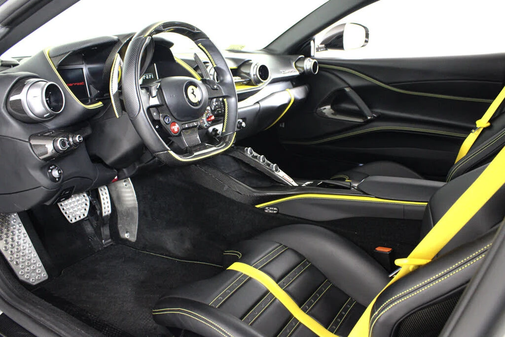 2019 Ferrari 812 Superfast - Image 2 of 31