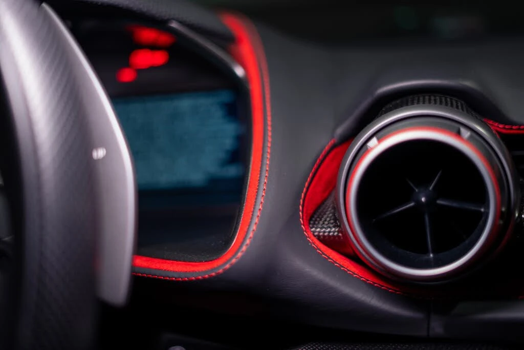2019 Ferrari 812 Superfast - Image 25 of 31