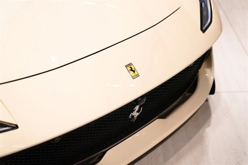 2019 Ferrari 812 Superfast - Image 6 of 31