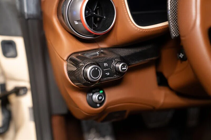 2019 Ferrari 812 Superfast - Image 23 of 31
