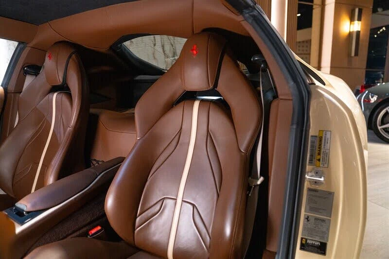 2019 Ferrari 812 Superfast - Image 16 of 31