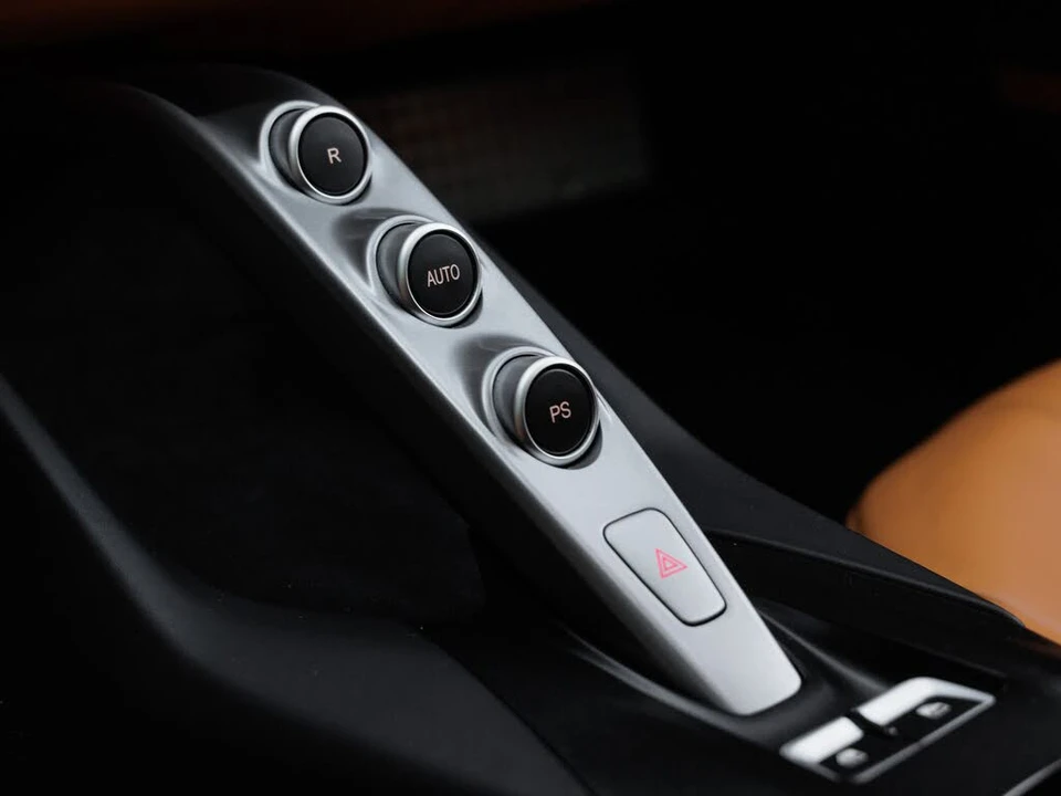 2019 Ferrari 812 Superfast - Image 26 of 31
