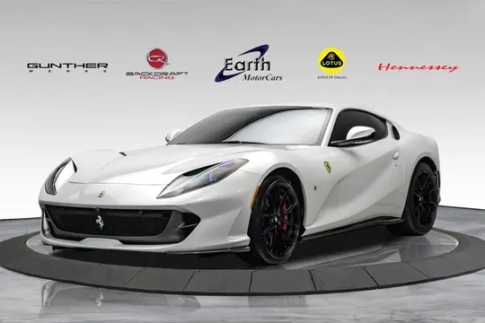 2019 Ferrari 812 Superfast RWD