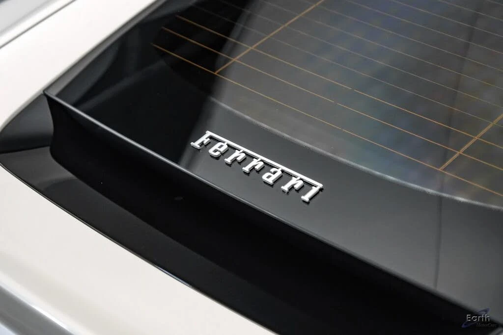 2019 Ferrari 812 Superfast - Image 19 of 31
