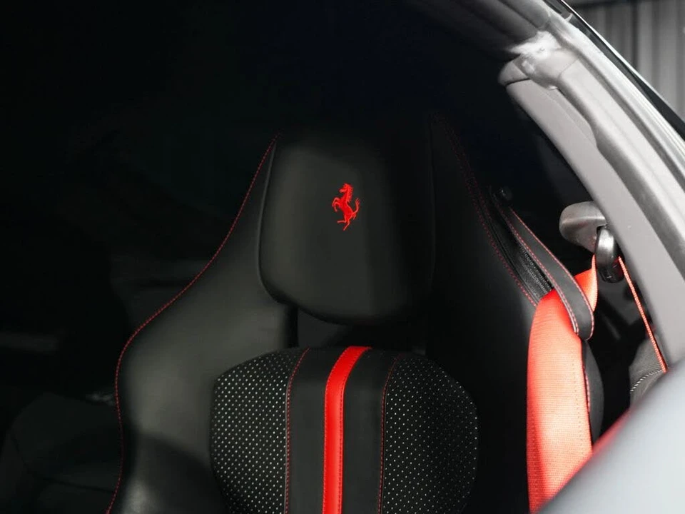 2019 Ferrari 812 Superfast - Image 15 of 20