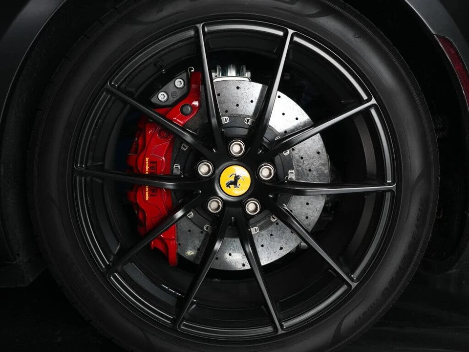 2019 Ferrari 812 Superfast - Image 10 of 20