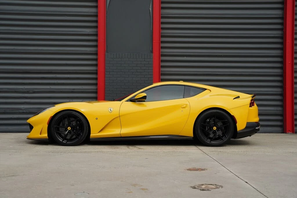 2019 Ferrari 812 Superfast - Image 13 of 31
