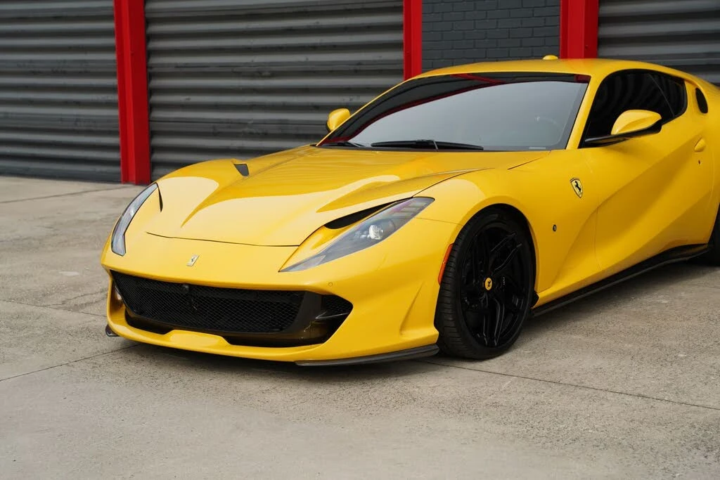 2019 Ferrari 812 Superfast - Image 6 of 31