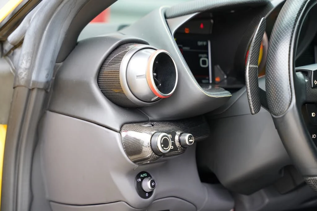 2019 Ferrari 812 Superfast - Image 23 of 31