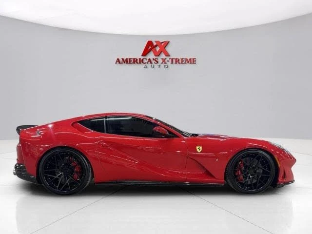 2019 Ferrari 812 Superfast - Image 10 of 31