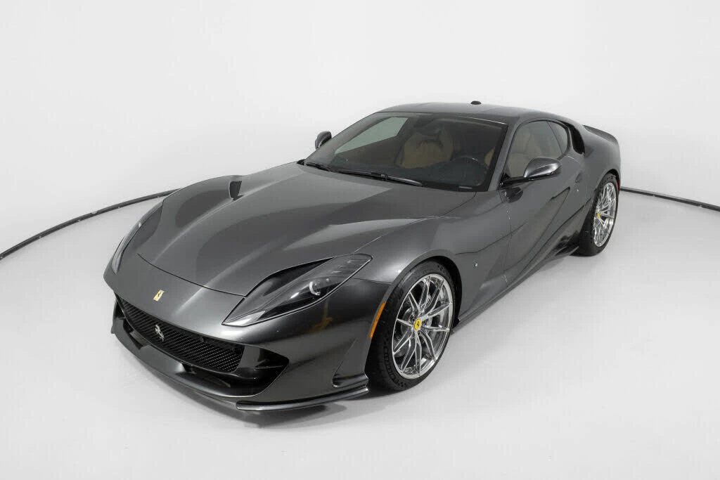 2019 Ferrari 812 Superfast - Image 2 of 31