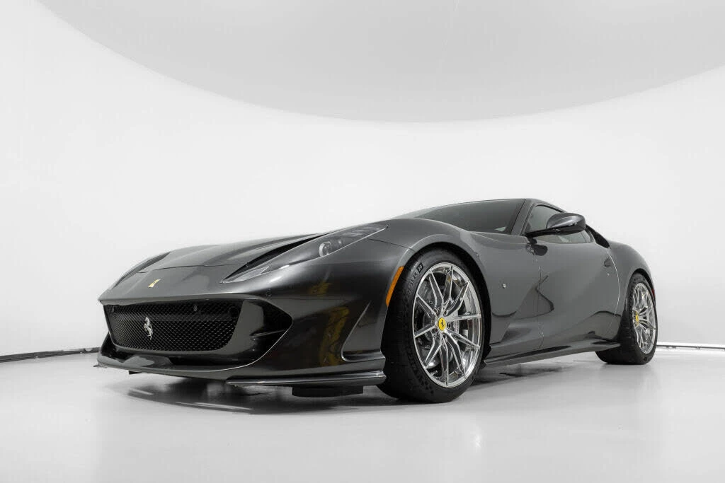 2019 Ferrari 812 Superfast - Image 14 of 31