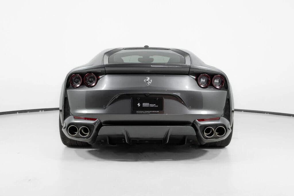 2019 Ferrari 812 Superfast - Image 6 of 31
