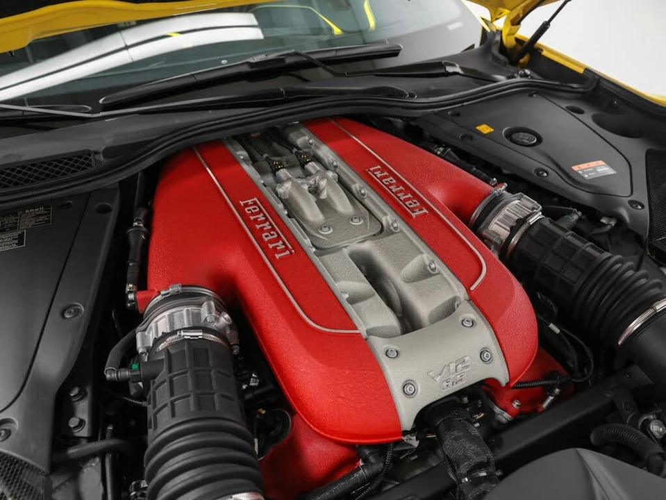 2019 Ferrari 812 Superfast - Image 17 of 31