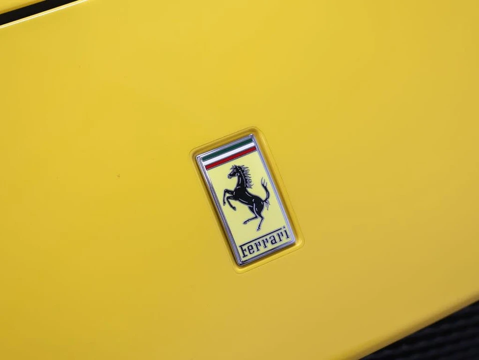 2019 Ferrari 812 Superfast - Image 6 of 31