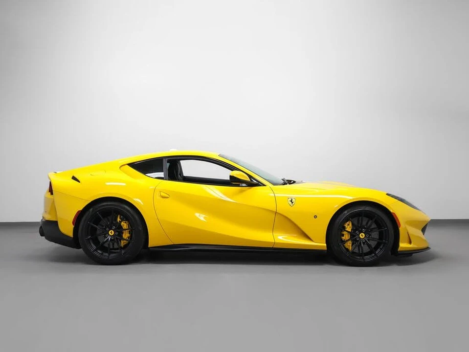 2019 Ferrari 812 Superfast - Image 8 of 31