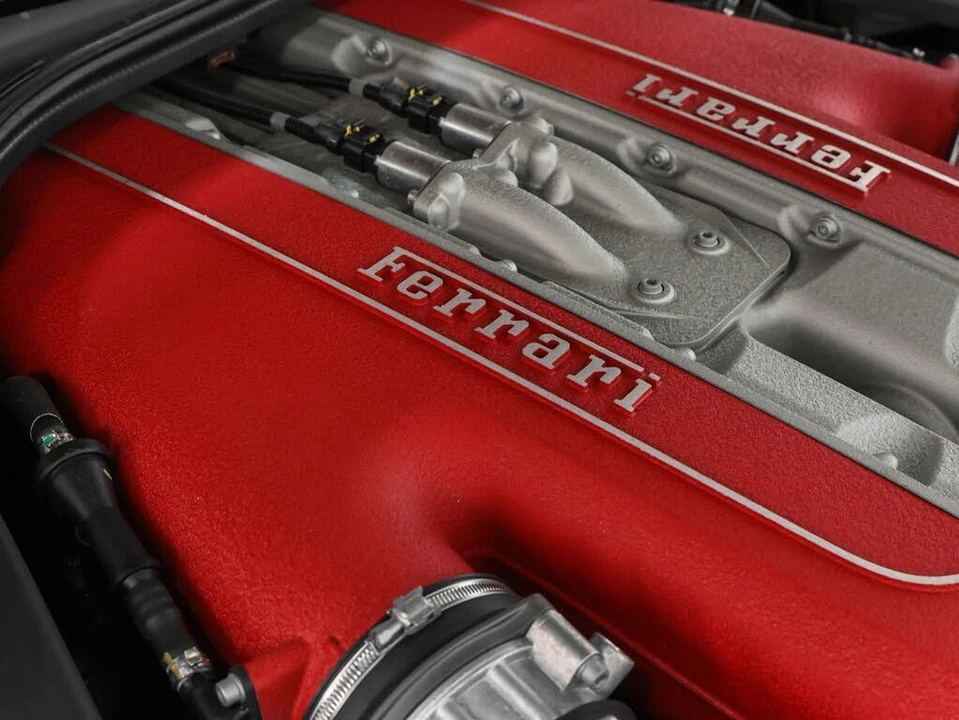 2019 Ferrari 812 Superfast - Image 19 of 31