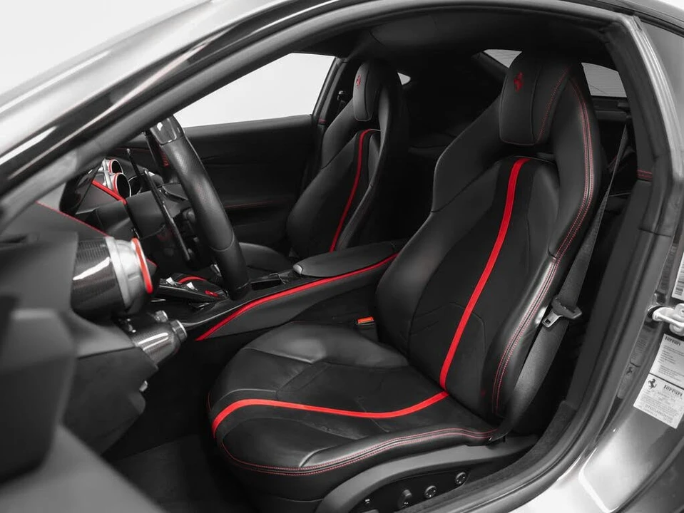 2019 Ferrari 812 Superfast - Image 3 of 31