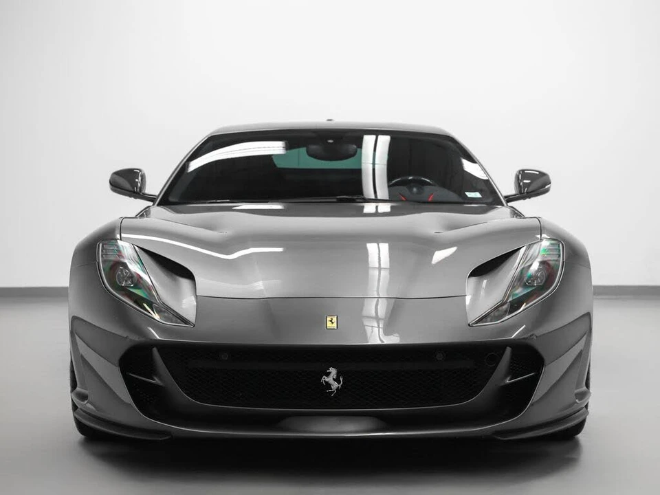 2019 Ferrari 812 Superfast - Image 17 of 31