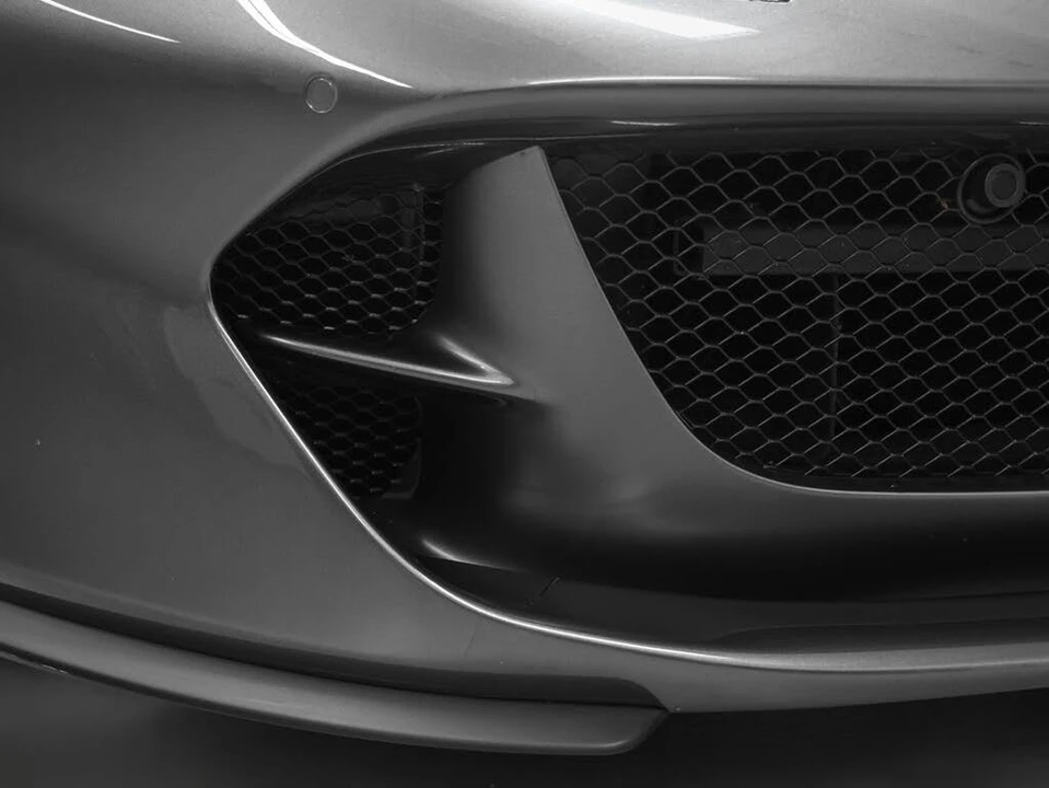 2019 Ferrari 812 Superfast - Image 8 of 31