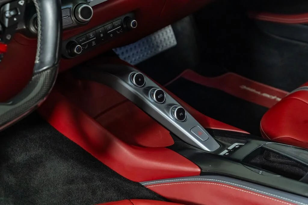 2019 Ferrari 812 Superfast - Image 19 of 31
