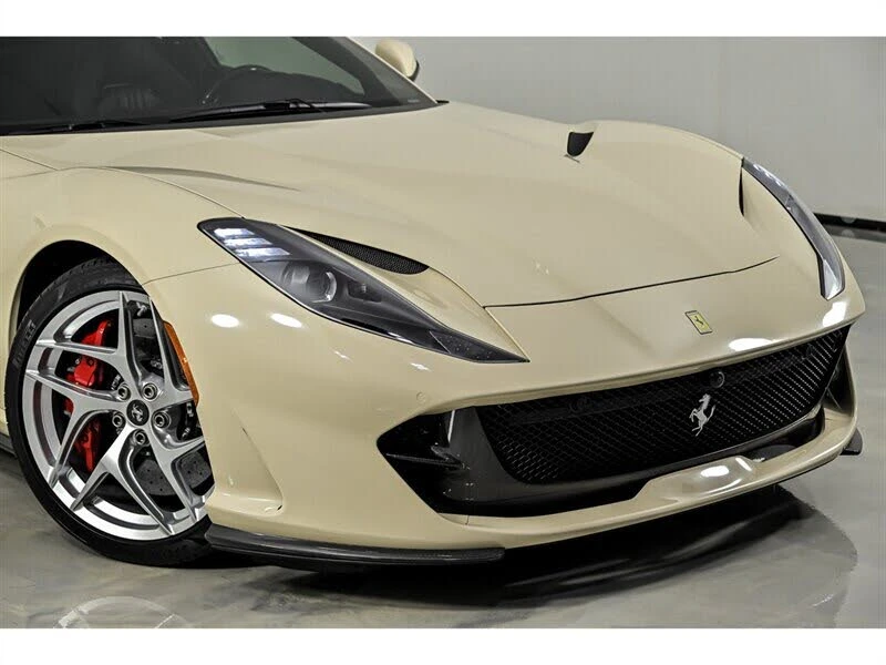 2019 Ferrari 812 Superfast - Image 2 of 31