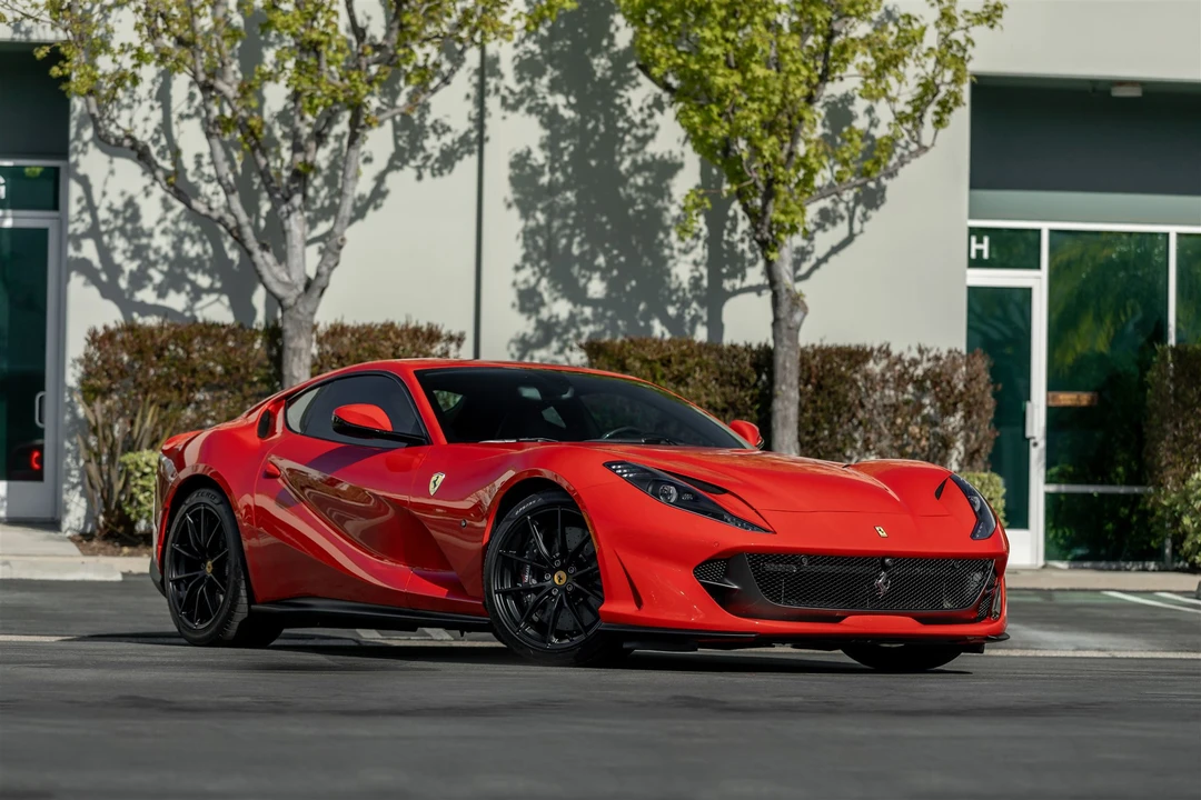 2019 Ferrari 812 Superfast - Image 6 of 31