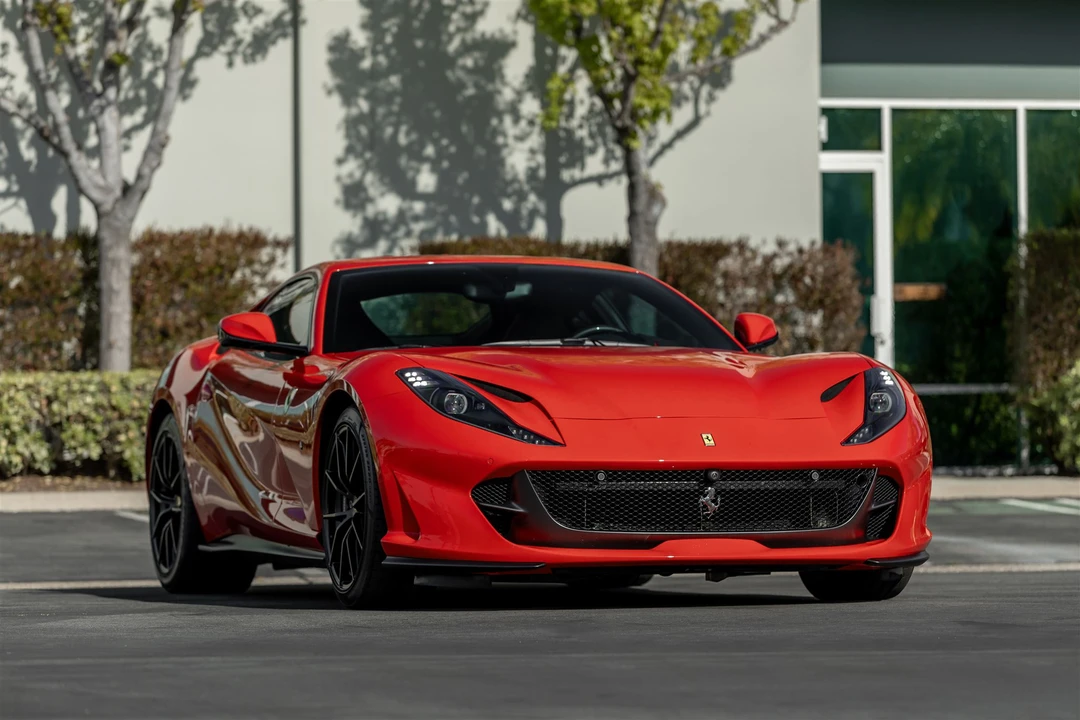 2019 Ferrari 812 Superfast - Image 12 of 31