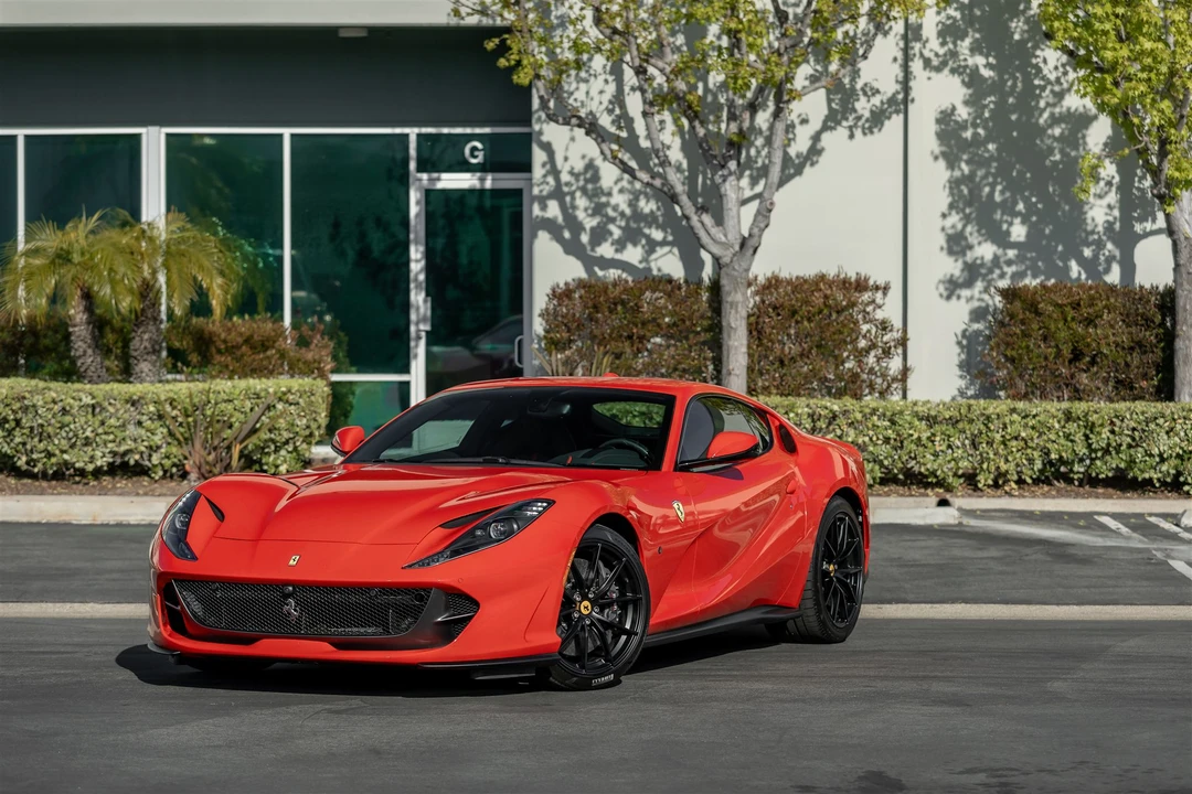 2019 Ferrari 812 Superfast - Image 14 of 31