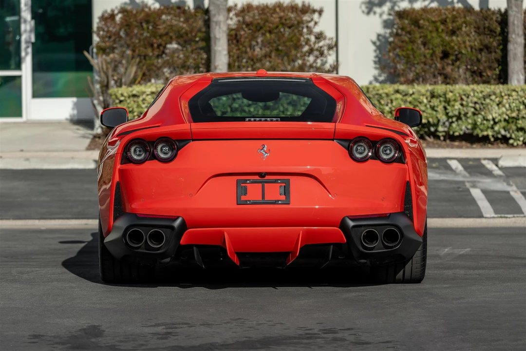 2019 Ferrari 812 Superfast - Image 28 of 31