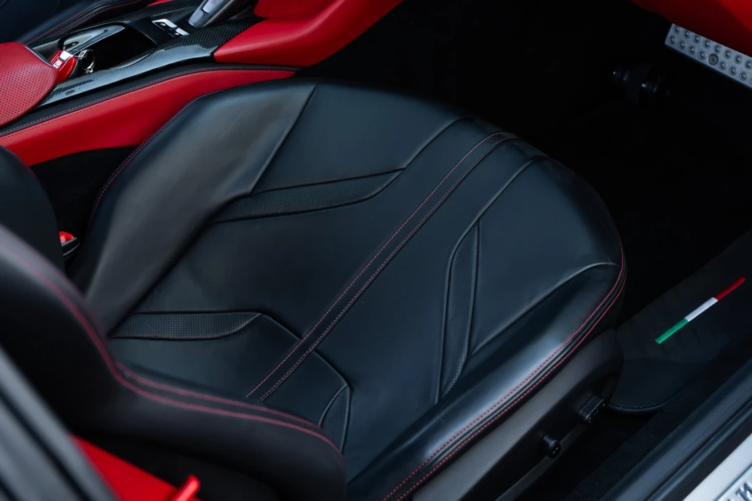 2019 Ferrari 812 Superfast - Image 29 of 31