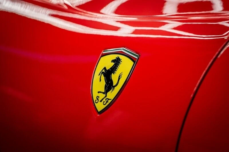2019 Ferrari 812 Superfast - Image 18 of 21