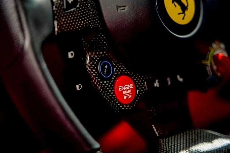 2019 Ferrari 812 Superfast - Image 20 of 21