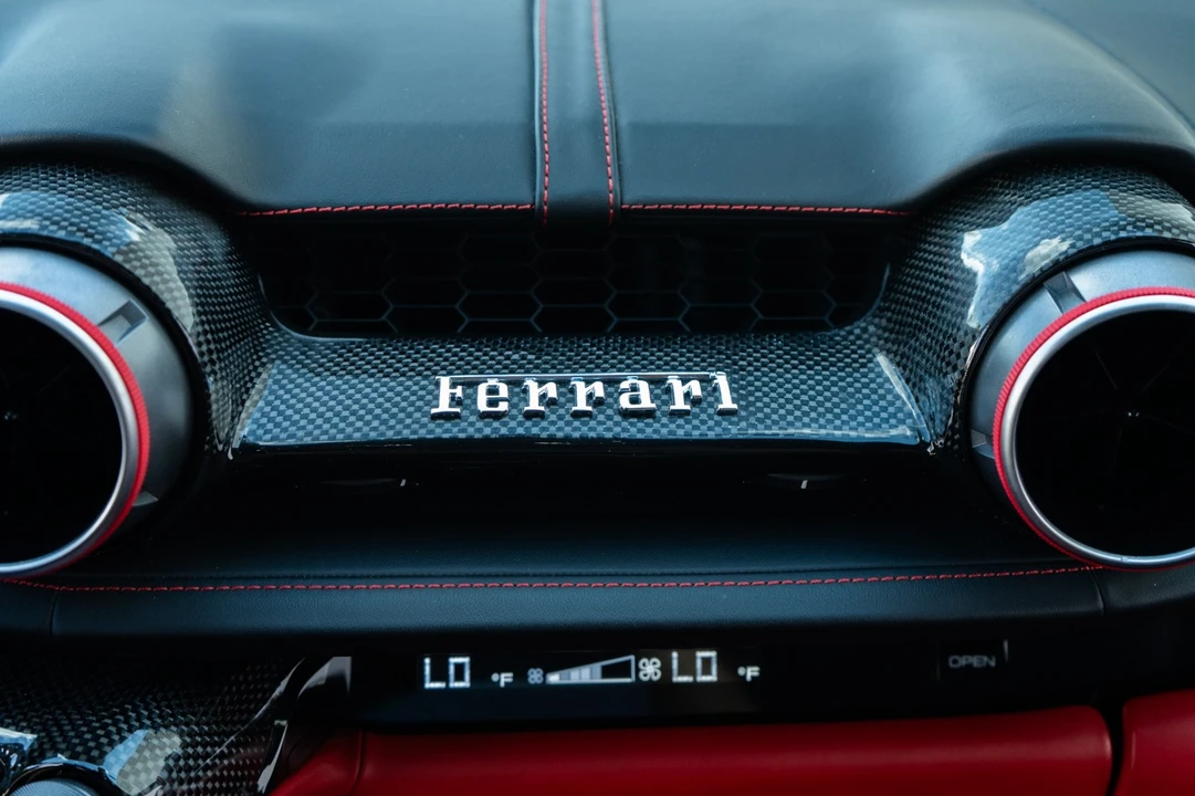 2019 Ferrari 812 Superfast - Image 24 of 31