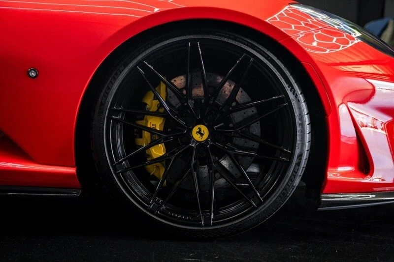 2019 Ferrari 812 Superfast - Image 9 of 21