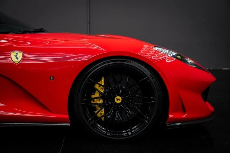 2019 Ferrari 812 Superfast - Image 10 of 21