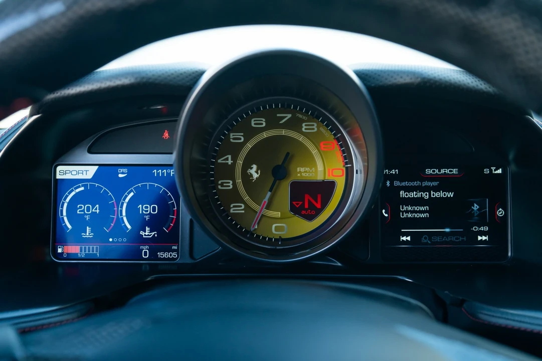 2019 Ferrari 812 Superfast - Image 11 of 31