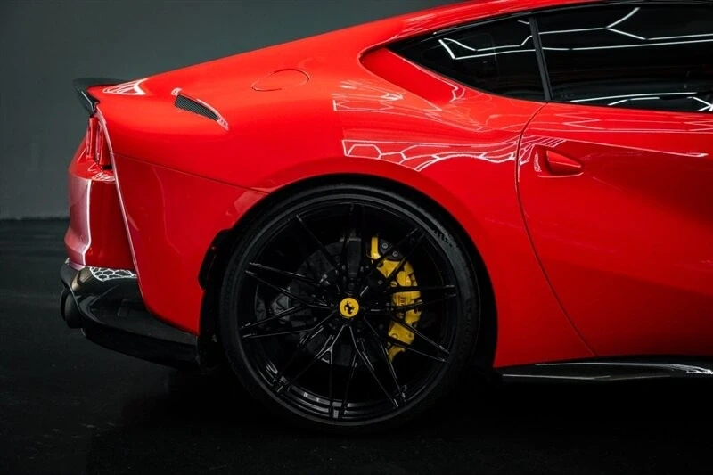 2019 Ferrari 812 Superfast - Image 17 of 21