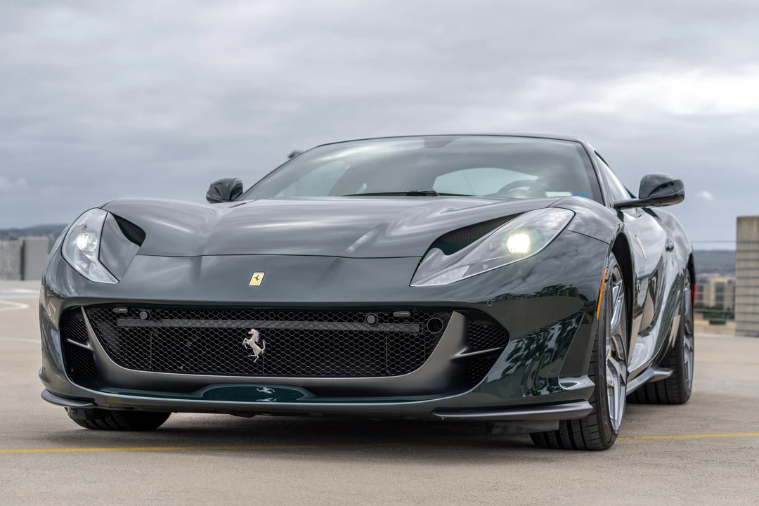 2019 Ferrari 812 Superfast - Image 9 of 31