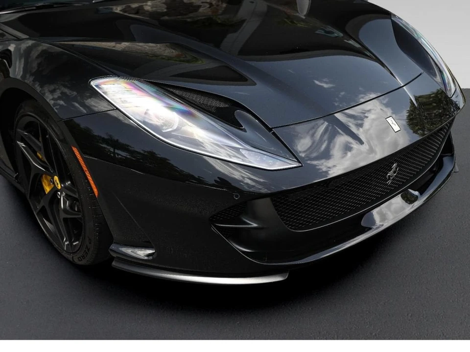 2019 Ferrari 812 Superfast - Image 10 of 31