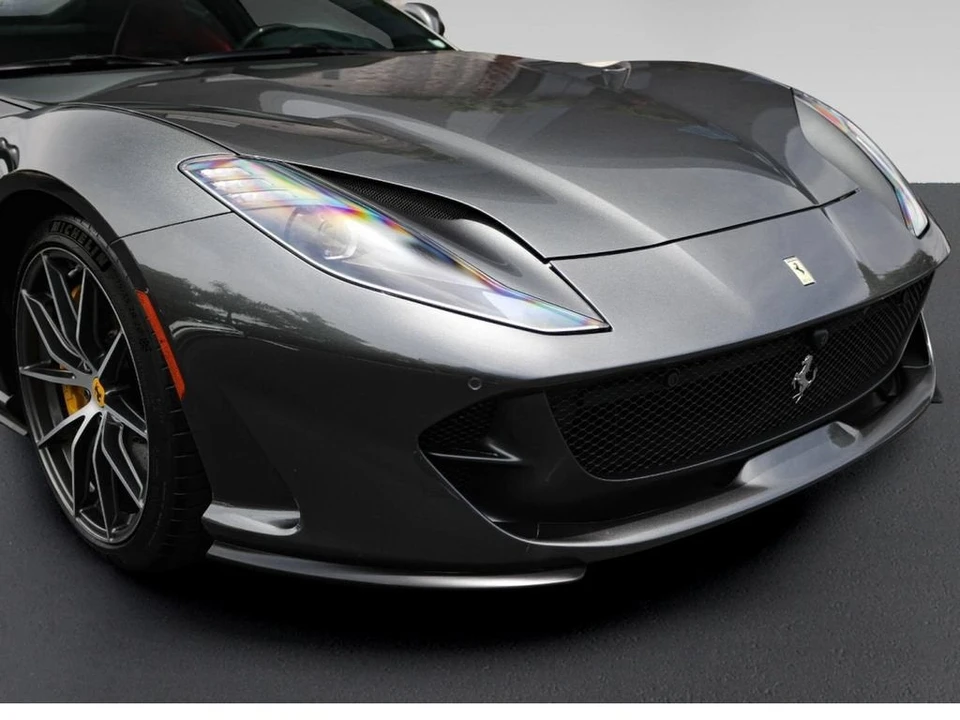 2019 Ferrari 812 Superfast - Image 10 of 31