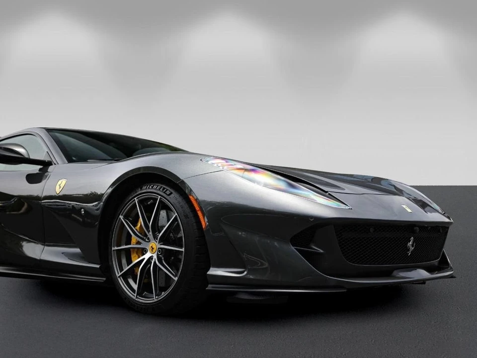 2019 Ferrari 812 Superfast - Image 9 of 31