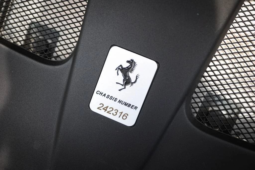 2019 Ferrari 812 Superfast - Image 23 of 31