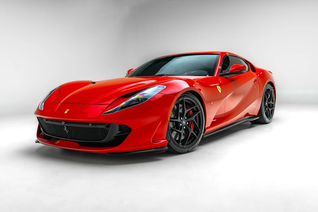 2019 Ferrari 812 Superfast - Image 2 of 31