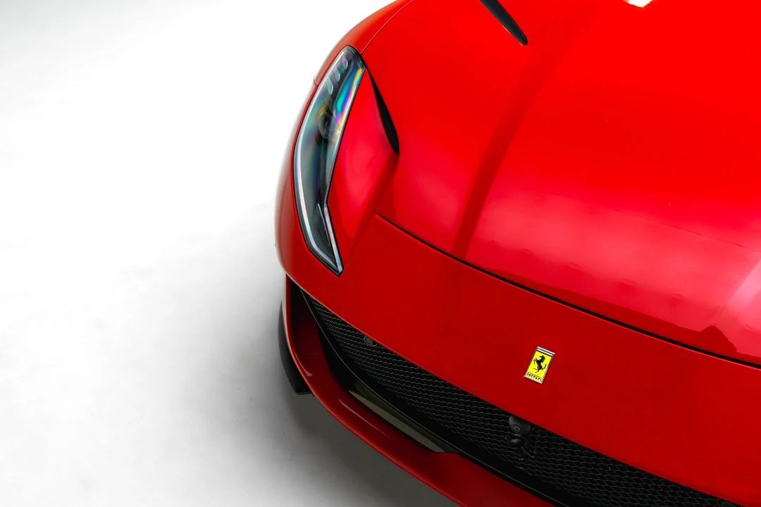 2019 Ferrari 812 Superfast - Image 27 of 31